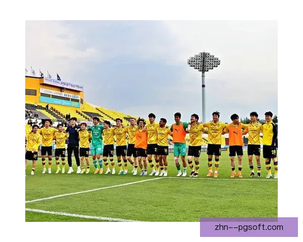 蔚山HD强势卫冕K联赛冠军再证王者底蕴开启韩国足坛新王朝篇章